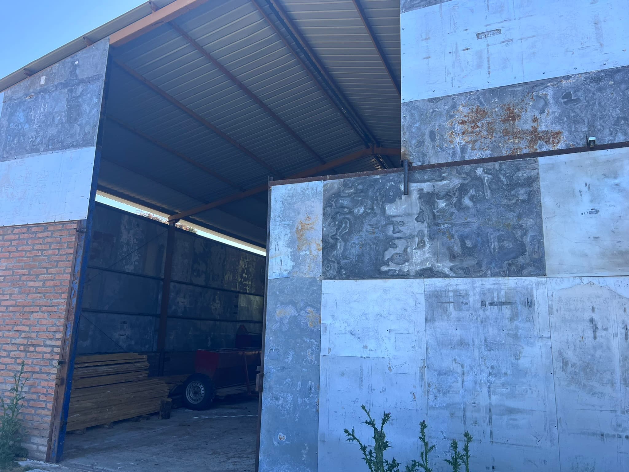 Galpones del sector de potreros del campo